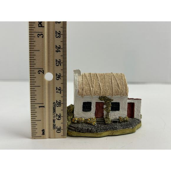 Lilliput Lane Donegal Cottage 1987 Irish Collection Retired Figurine - Picture 9 of 9